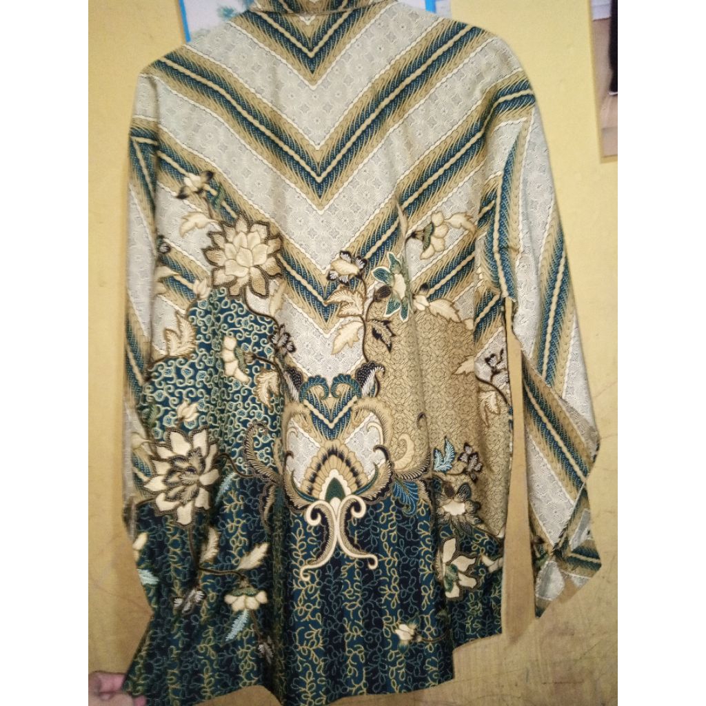 Batik Pria Tangan Panjang/Batik Pekalongan/Batik Pria Bekas