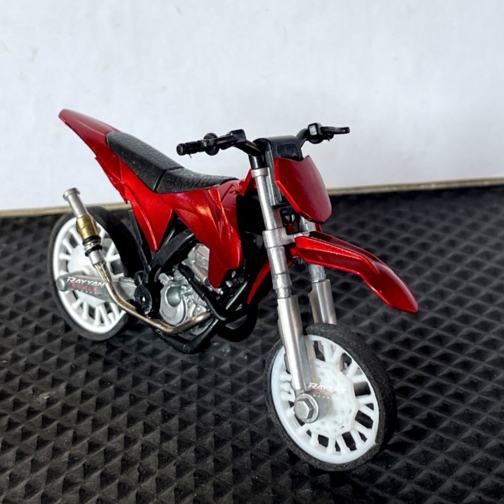MINIATUR_MOTOR_SUREX_CRF_SIZE10cm