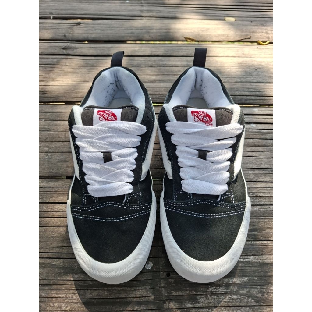 Vans Knu Skool