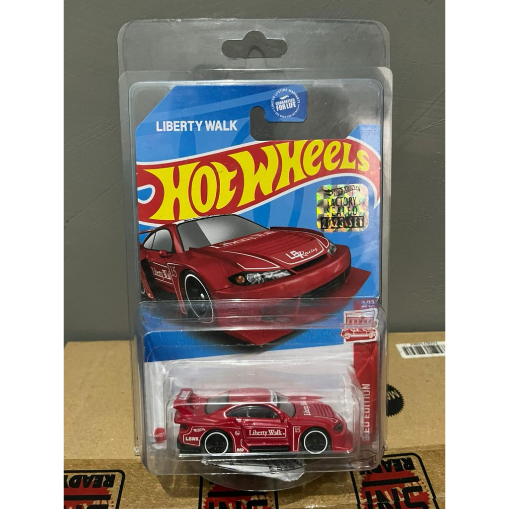HOTWHEELS NISSA S15 RED EDITION MINUS