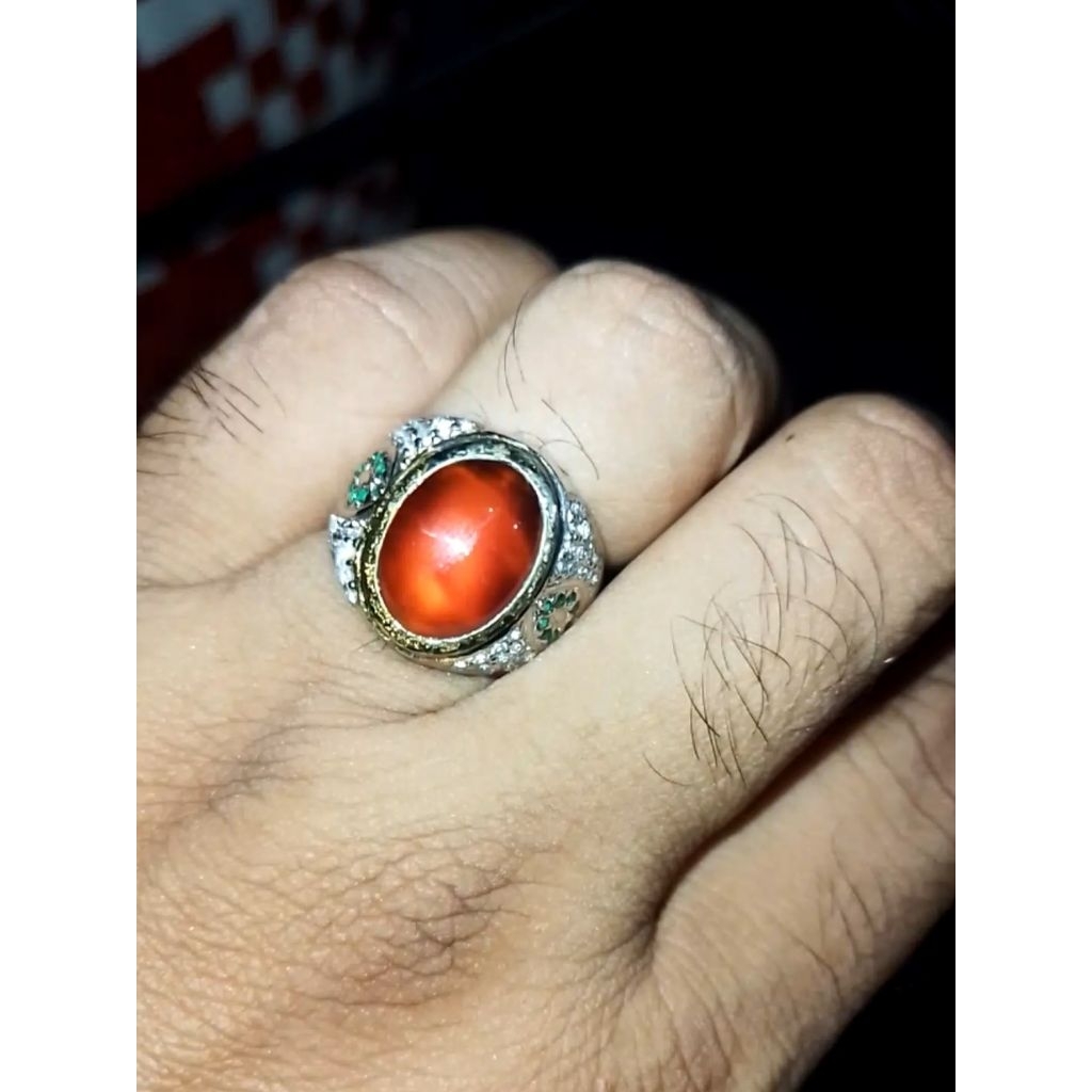 Cincin Red Garnet