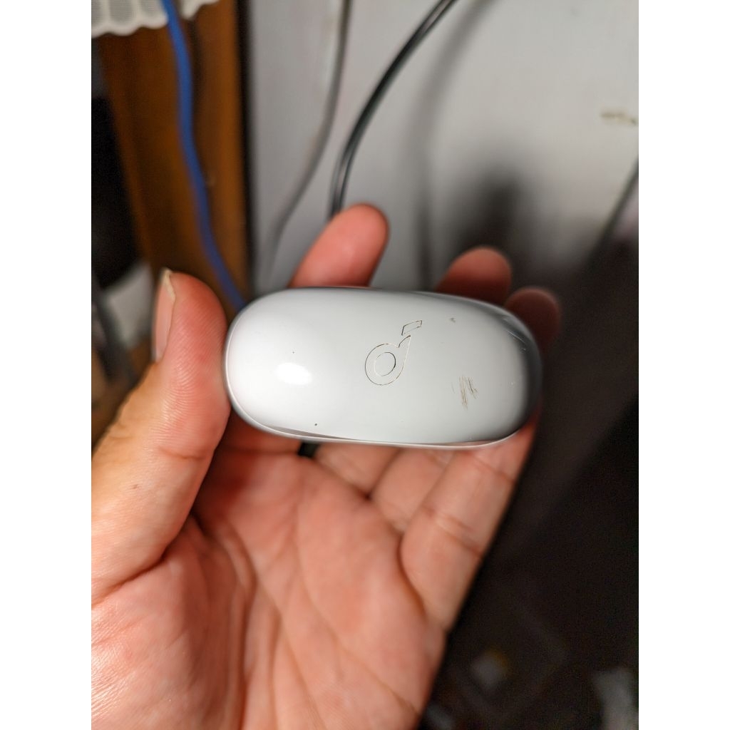 Tws anker R100 minus kiri off