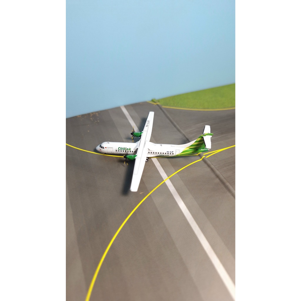 Diecast Pesawat Citilink - ATR 72-600 (72-212A) - registration PK-GJP Airshop Diecast skala 1:400