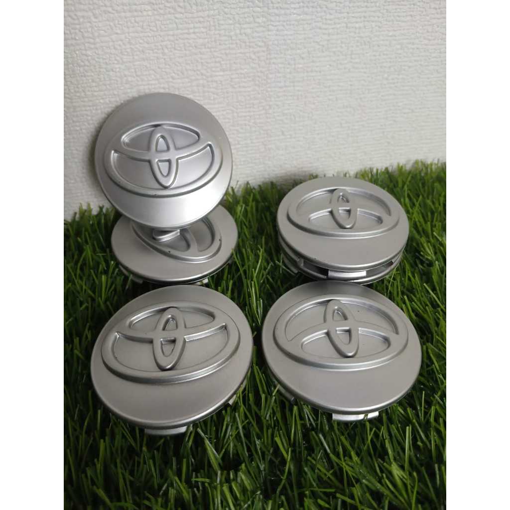 Dop Tutup Velg Avanza 2005-2010 Harga Satuan Warna Silver Diamter Dalam 5.7 CM