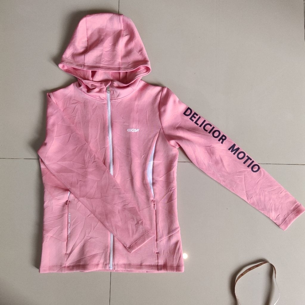 jaket Sports running Lecaf size S