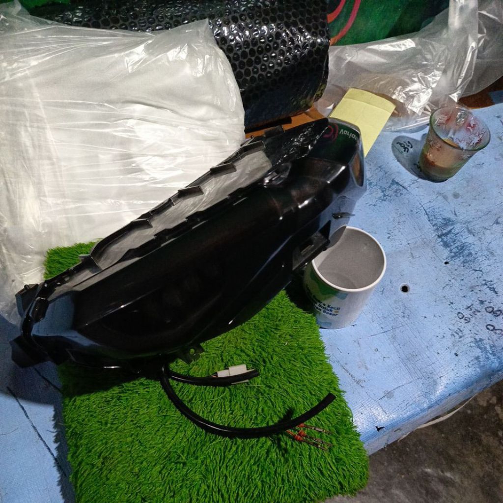 reflektor lampu belakang yamaha NMAX 2020