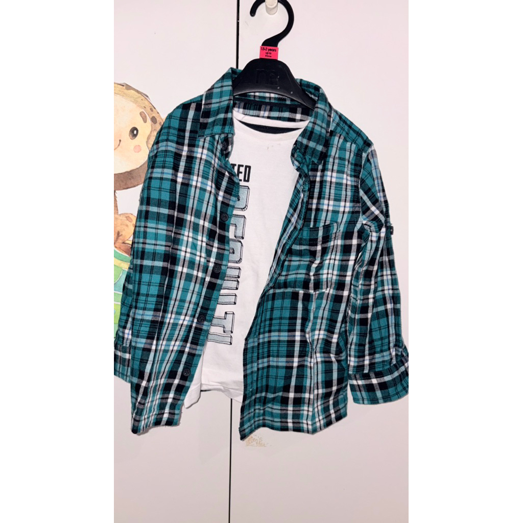 Set Kaos & Kemeja Mothercare size 3-4T (Preloved)
