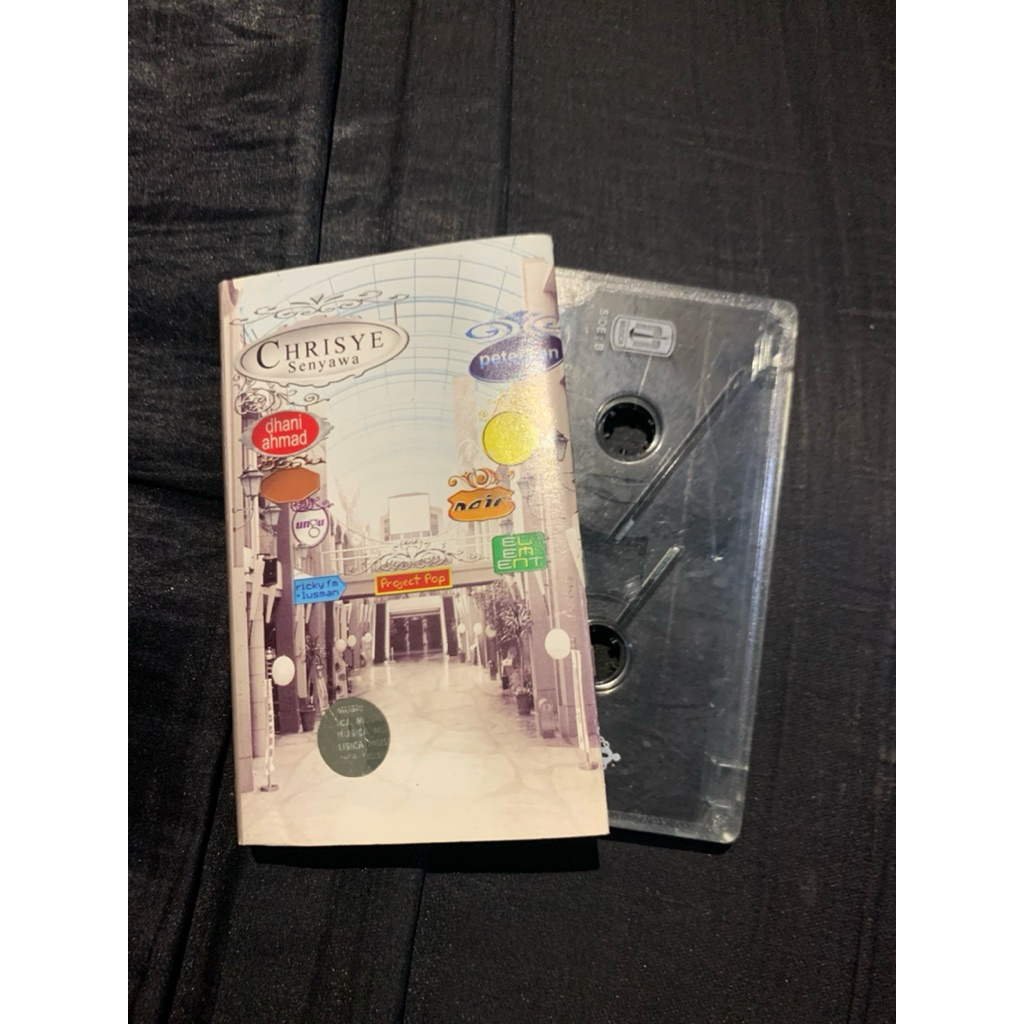 Kaset Pita Chrisye Senyawa