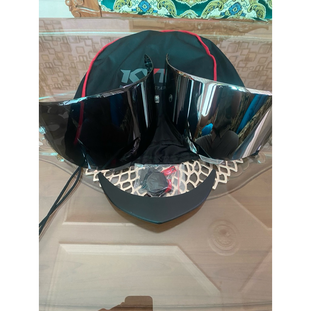 visor original KYT TT-Course black smokey + visor Iridium Grey + bonus spoiler