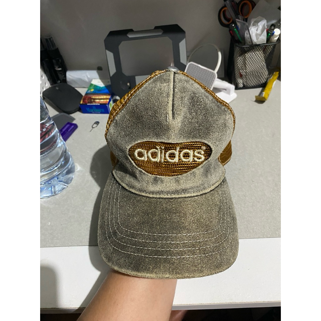 topi vintage adidas
