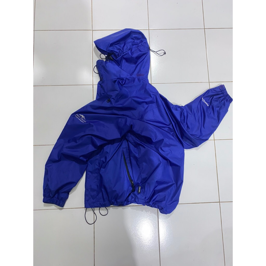 outdoor jacket pacific tech