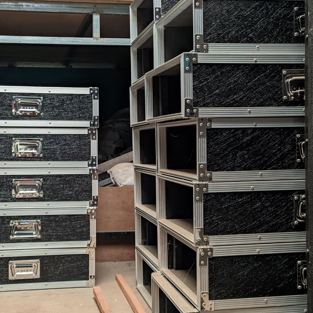 Harcis / Harkis / Hardcase Power Amplifier 3U /2U | Box Power Amplifier bahan Tebal Bahan Berkualita