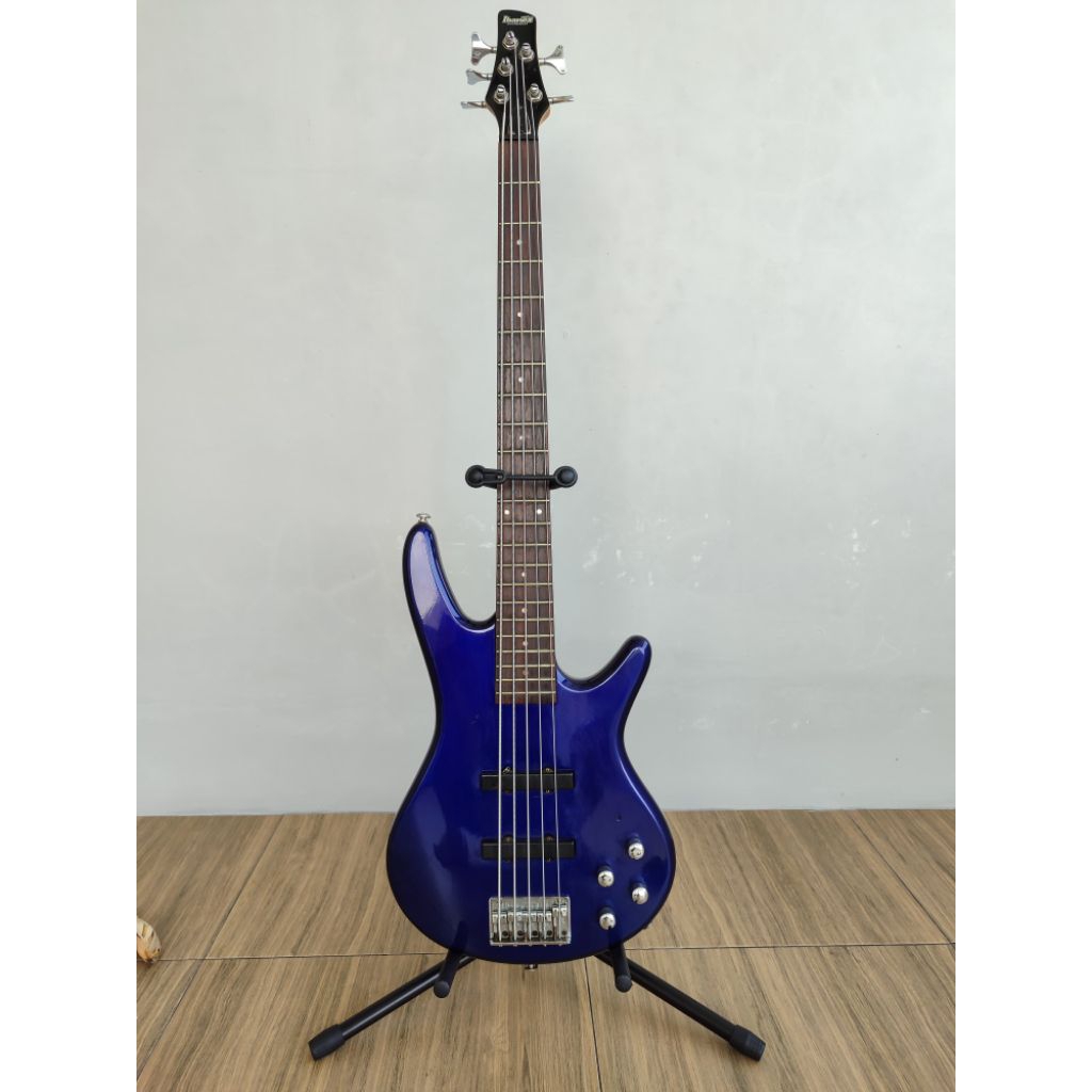 gitar bass 5 senar ibanez gio original