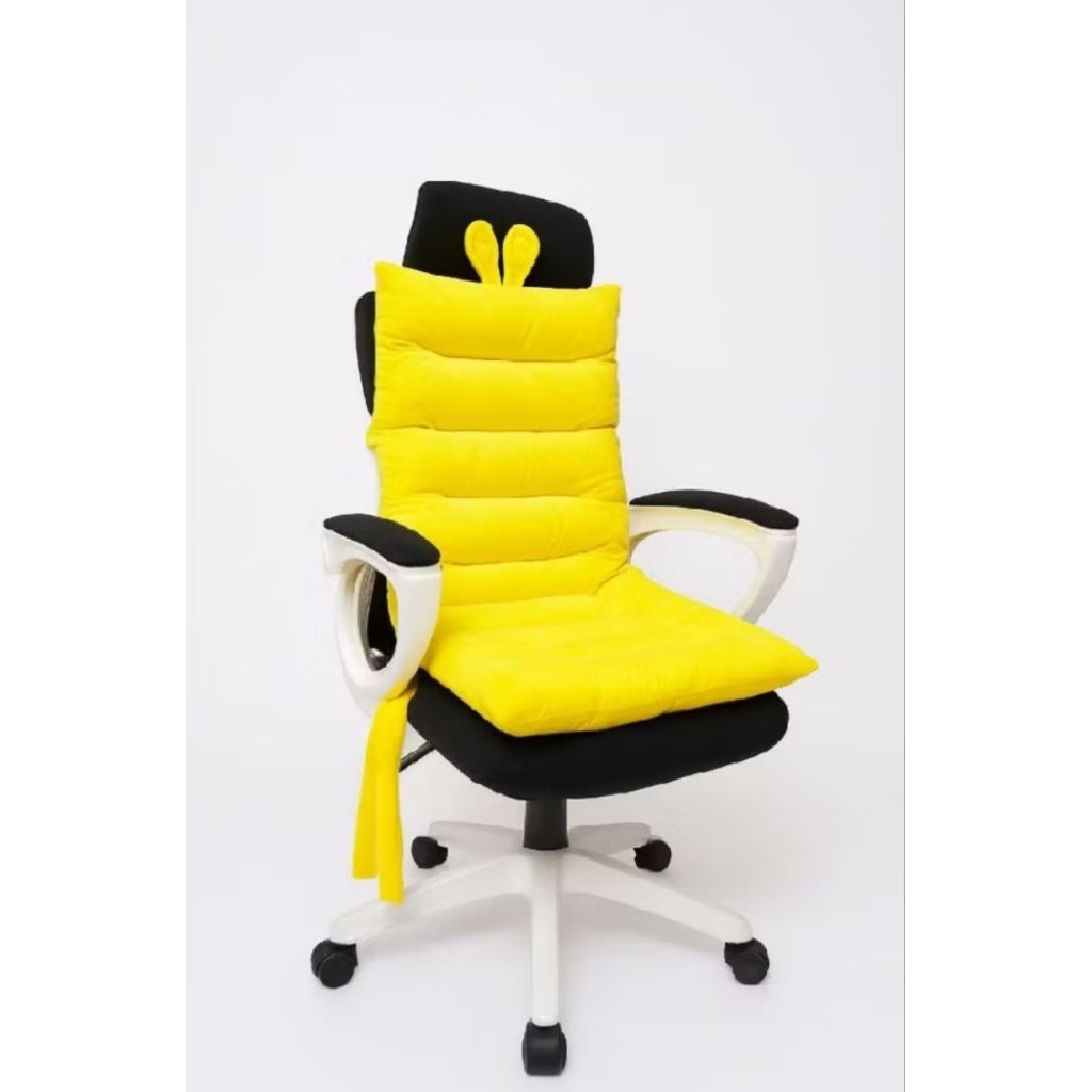 Bantal Duduk & Sandaran Kursi Kantor Karakter Bunny Lucu -Empuk & Nyaman