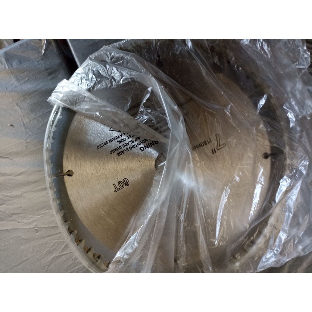 UCHIHA /UC255 / Circular Saw UCHIHA UC255 Mesin Potong Gergaji Kayu 7" Mod/ FULL BONUS Lengkap