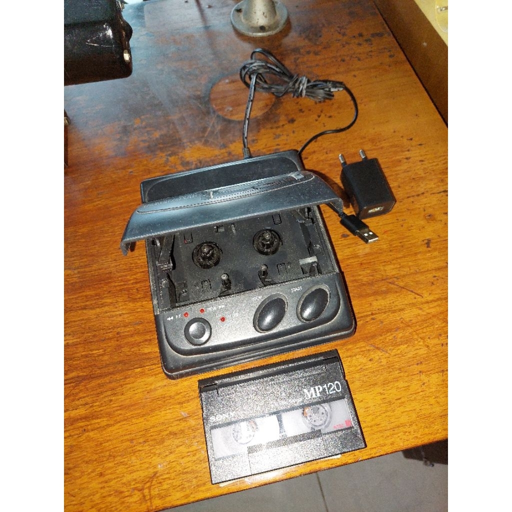Rewinder Kaset Video8 Hi8 D8