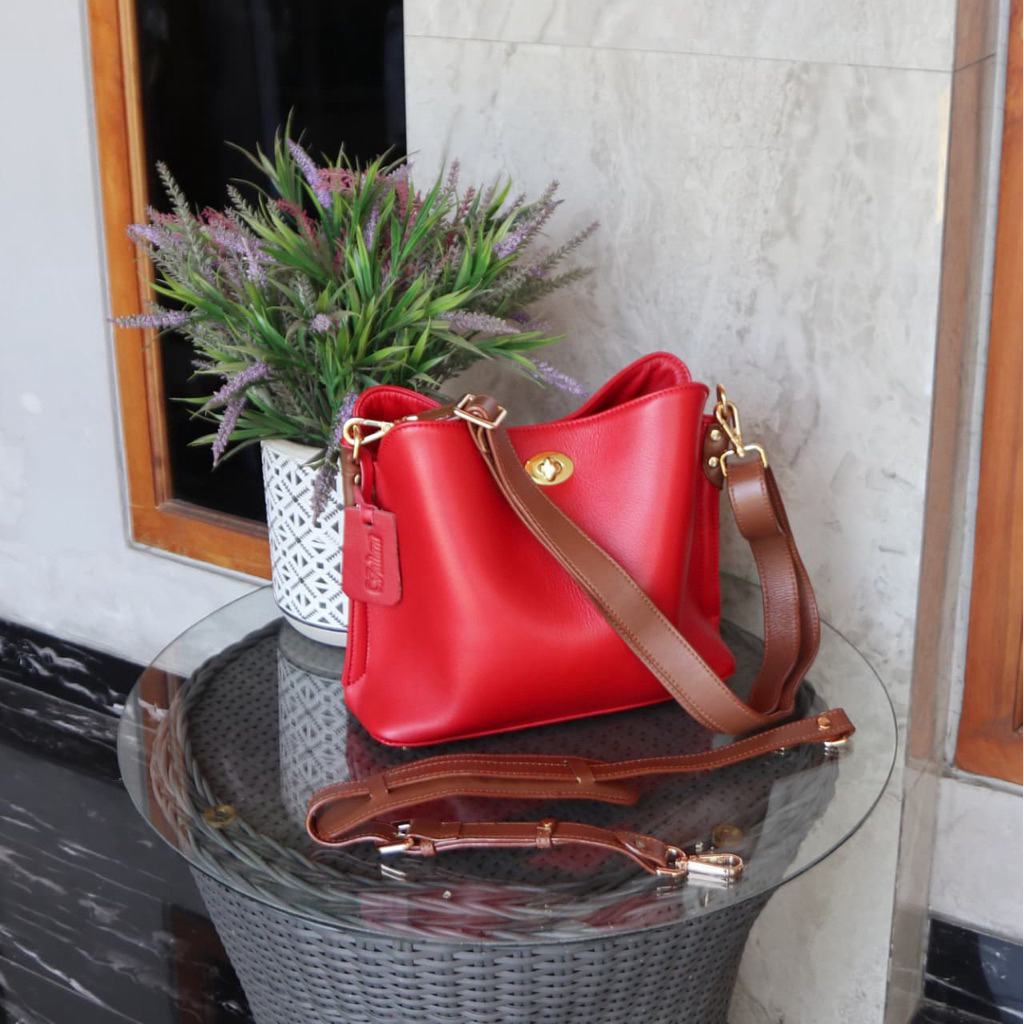 Tas Selempang Wanita Kulit Sapi Asli Berkualitas Valiant Leather ELSA (1769) Sling Bag