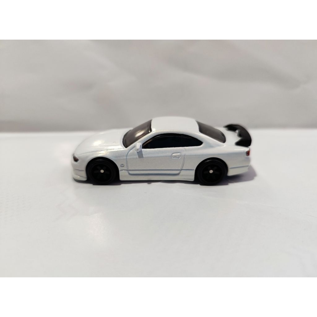 Hotwheels Loose Nissan Silvia S15 Premium Street Tuners