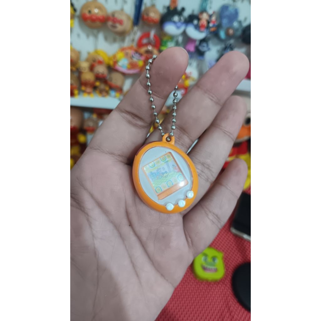 Ganci tamagotchi bandai