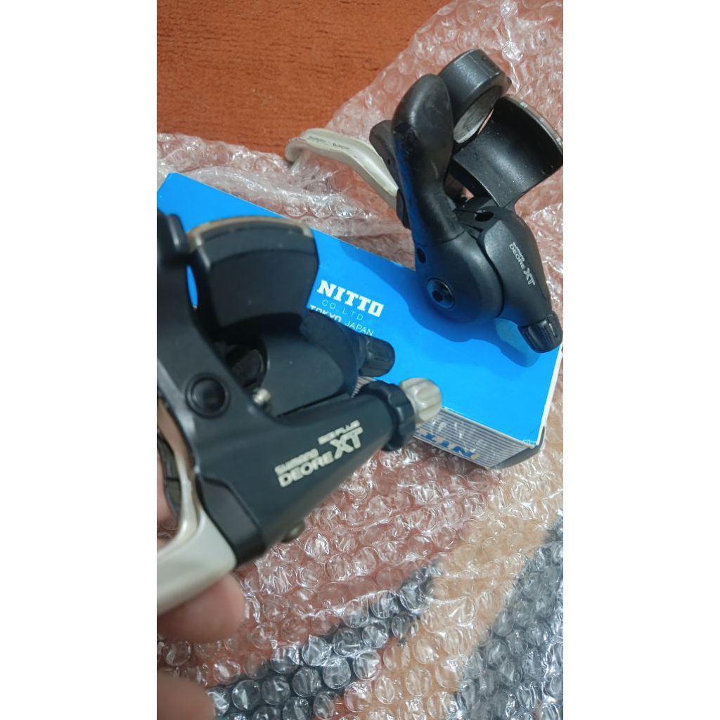 BrakeShifter deore xt 3x9 speed