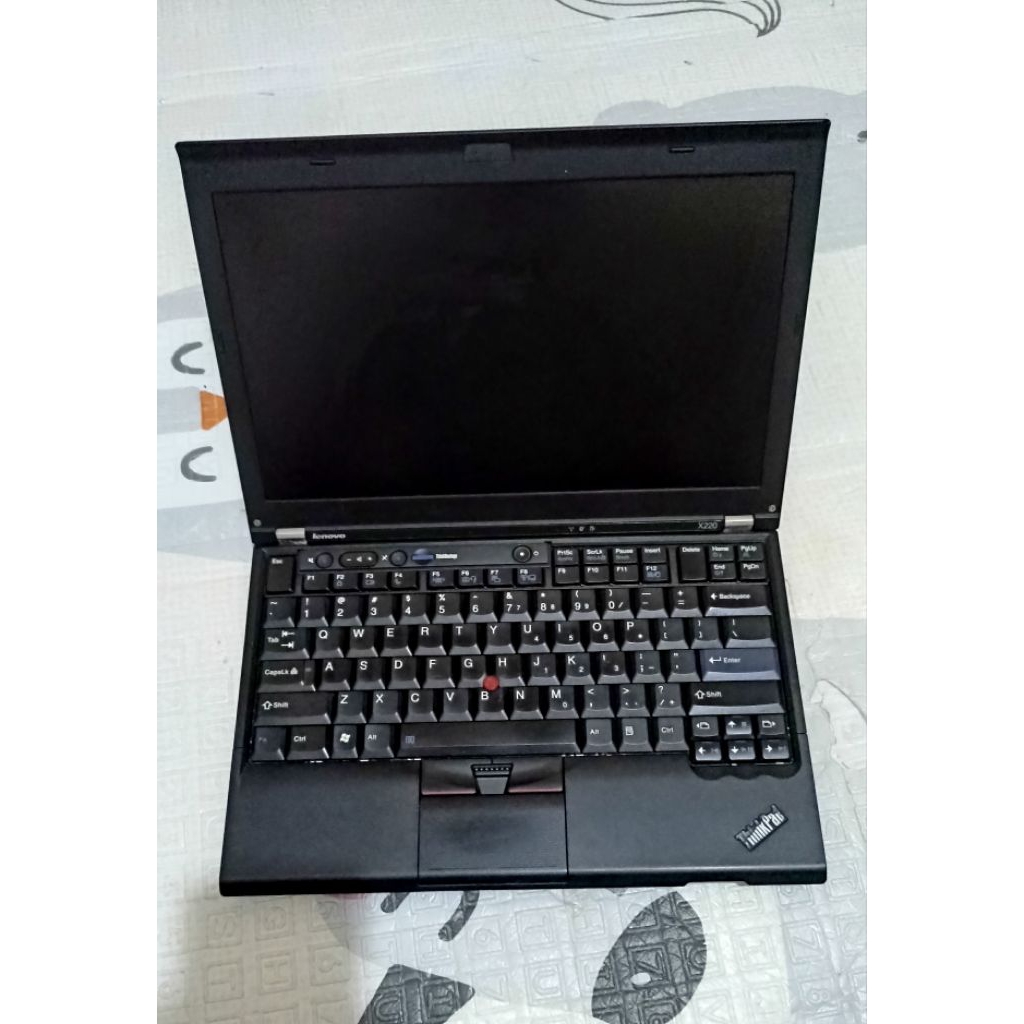 Laptop Lenovo Thinkpad X220 Rusak Mati