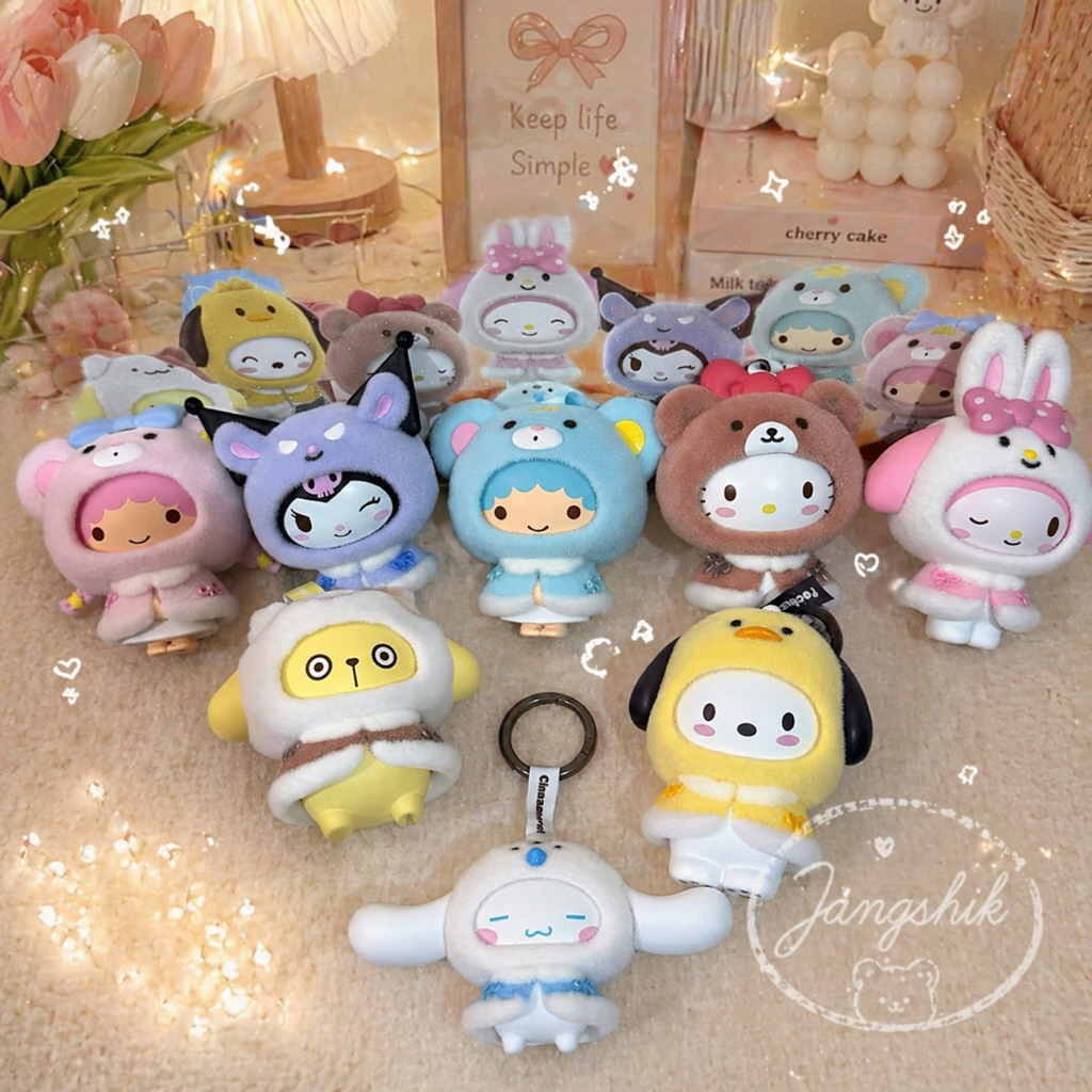 SANRIO CHARACTER LITTLE CAPE VINYL PLUSH PENDANT