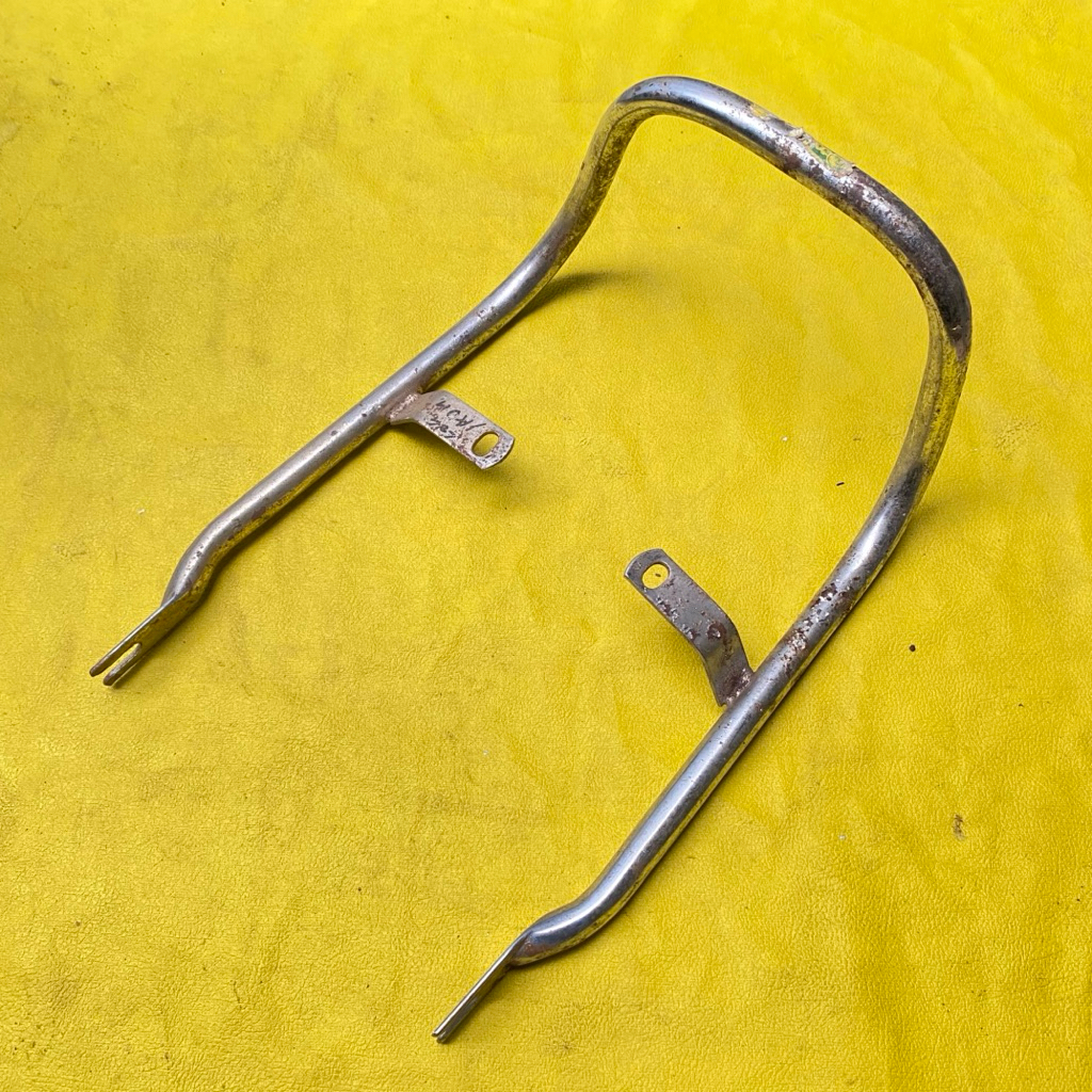 besi Behel begel pegangan jok belakang Yamaha Yb100 L2G