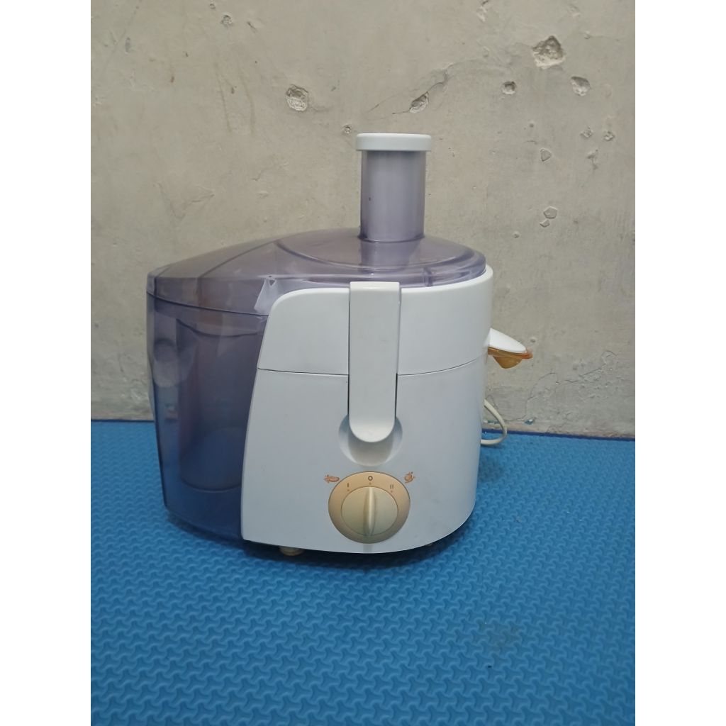 Philips viva collection HR1851