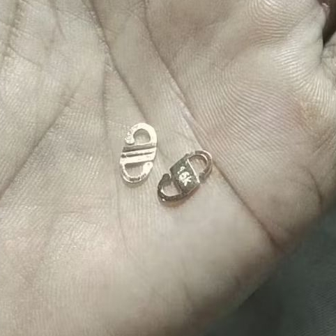 Pengait S Emas Asli Kadar 7OO / 16K