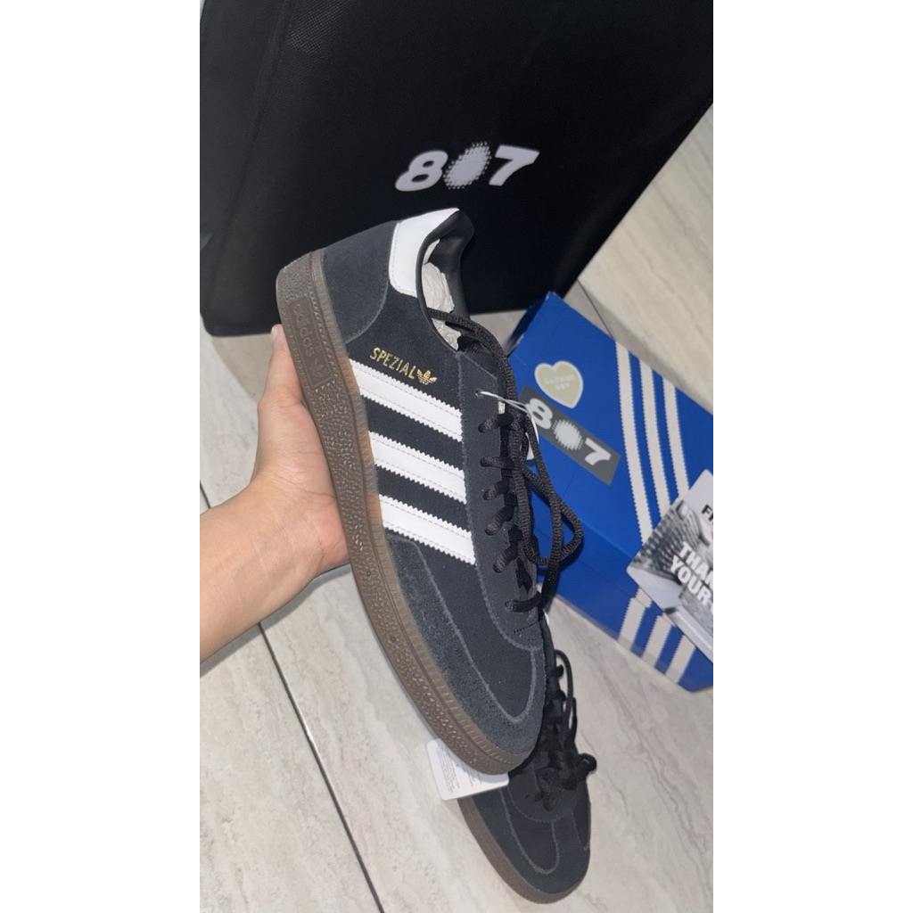 Adidas Spezial Black