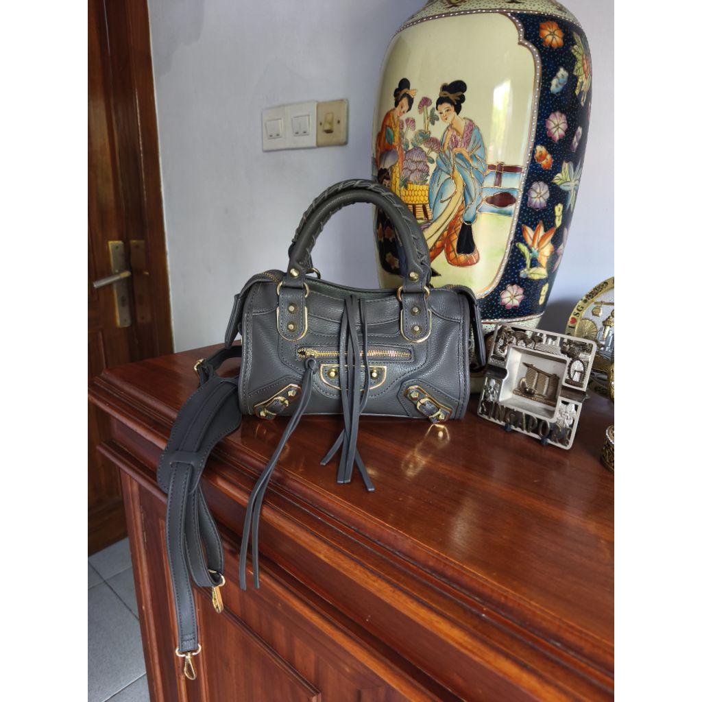 Preloved tas ala balenciaga