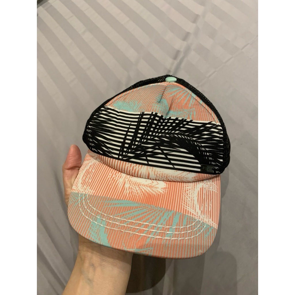 topi roxy second