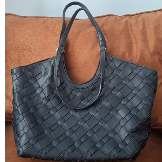 PRELOVED SHOULDERBAG