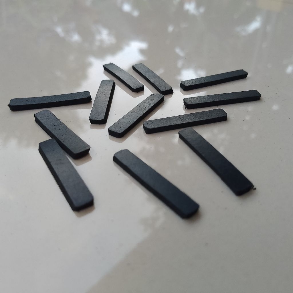 DIY Karet Kaki Laptop Lenovo Thinkpad L13 | Rubber Feet Anti Slip | Dudukan Bawah | Harga Satuan | U