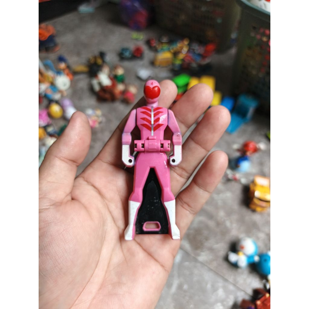 figure ranger key momoranger