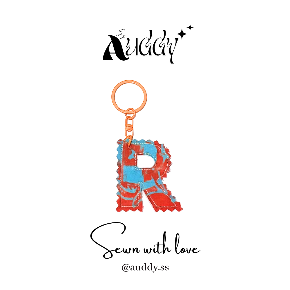 Huruf R Gantungan Kunci Huruf Handmade | Aksesoris Tas Lucu | Keychain Unik Kain Perca