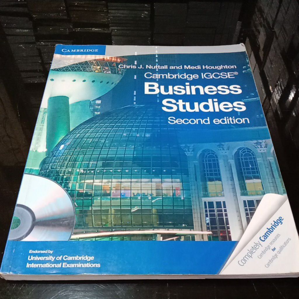 CAMBRIDGE IGCSE BUSINESS STUDIES SECOND EDITION