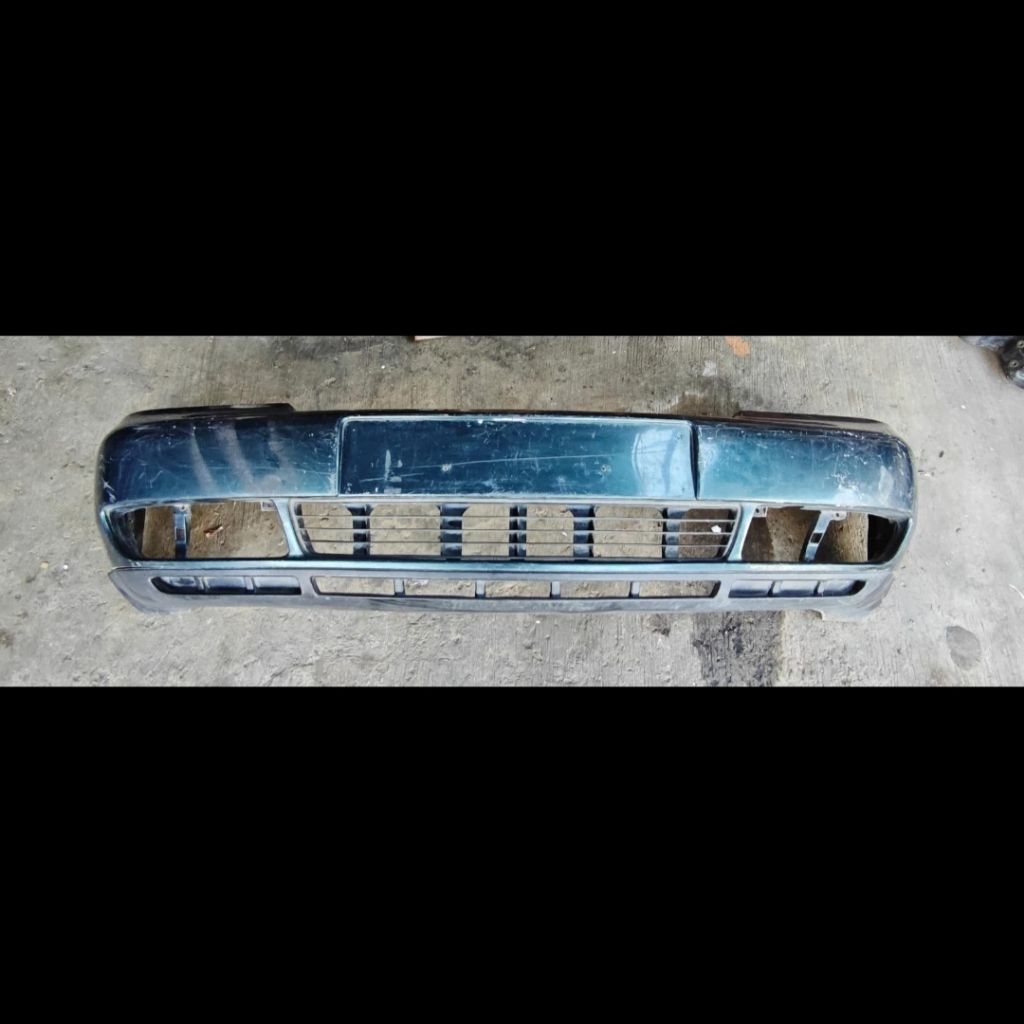 Bemper bumper depan audi A4 2001 - 2004 original