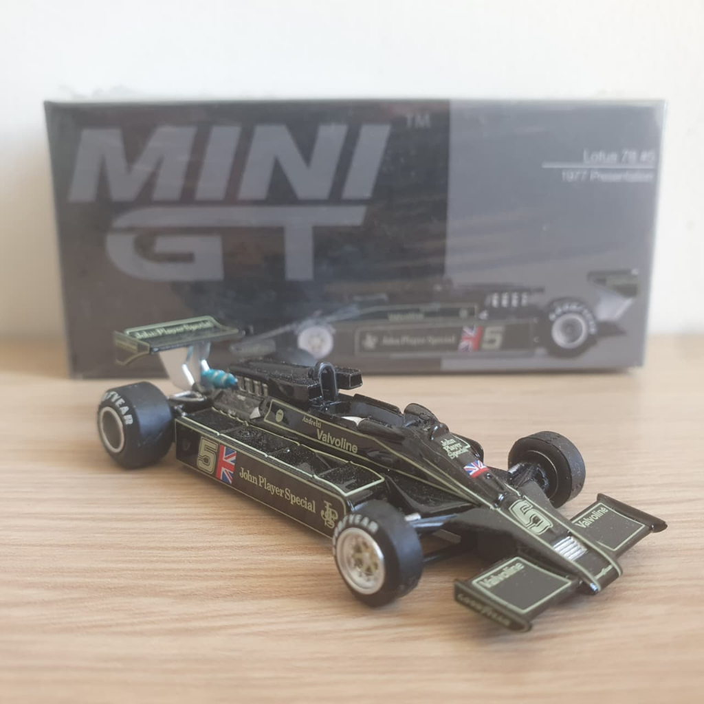 Mini GT 489 Lotus 78 #5 1/64 (1977, Presentation, F1, Formula 1, JPS, John Player Special, Black, Hi