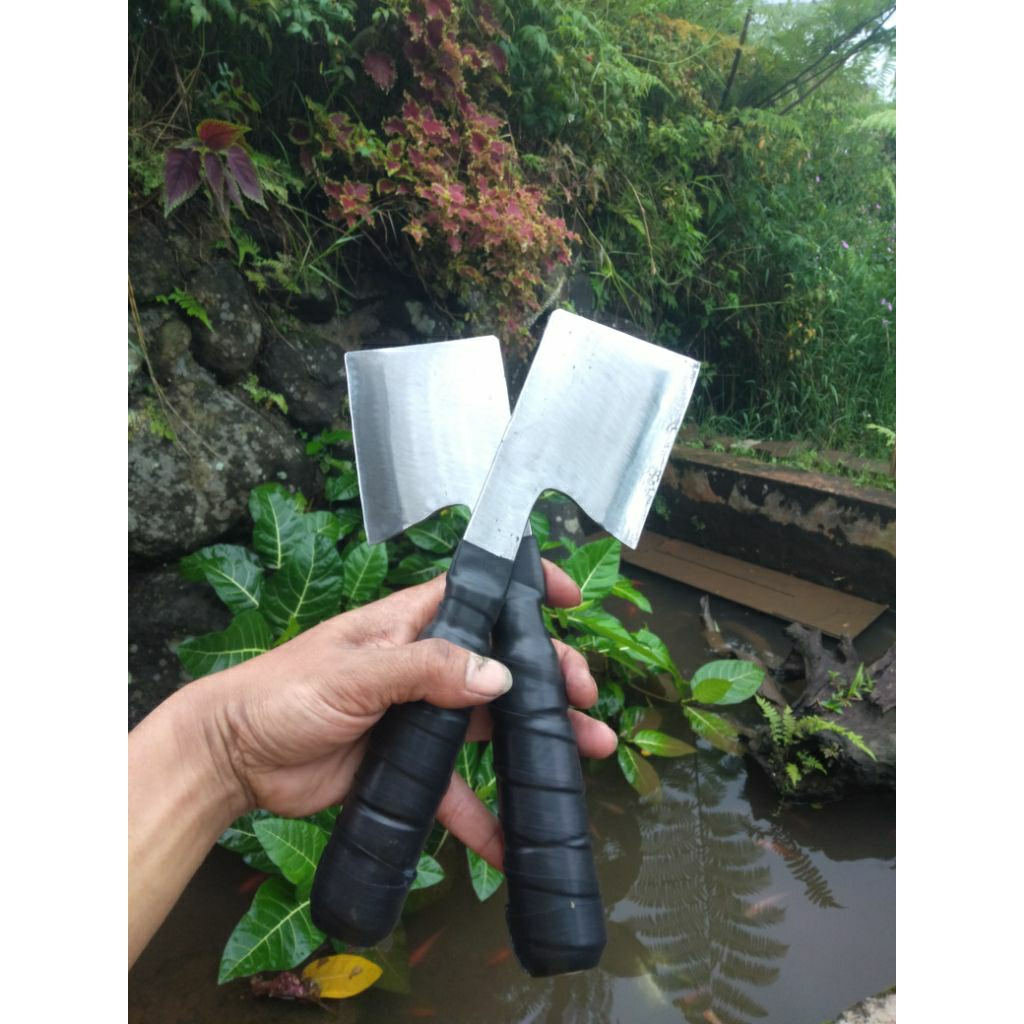 kapak kupas batok kelapa tua baja per sepuh