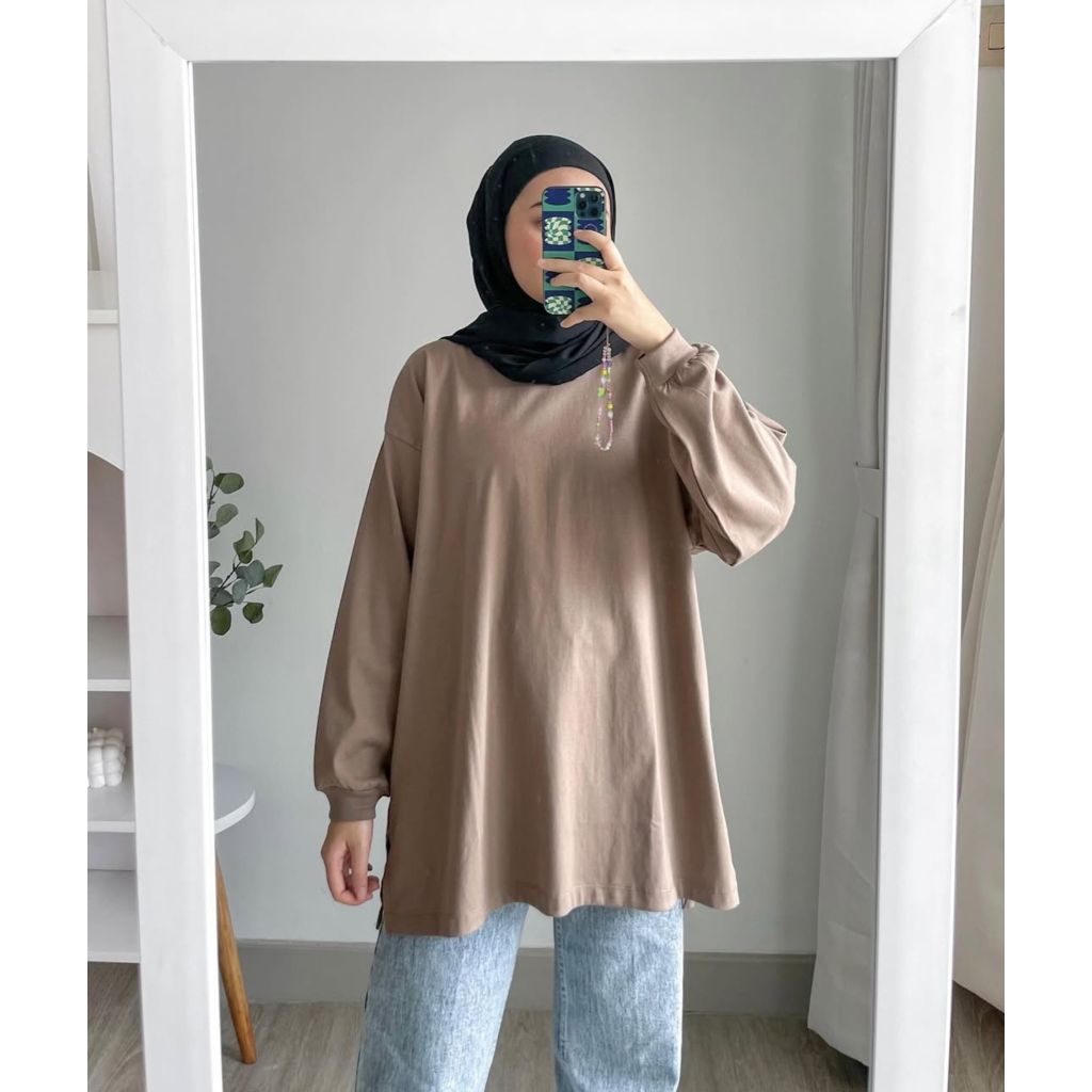 Premium Cotton Longsleeve Maple NON BUSUI byMeldev / Preloved Good Kaos Lengan Panjang byMeldev