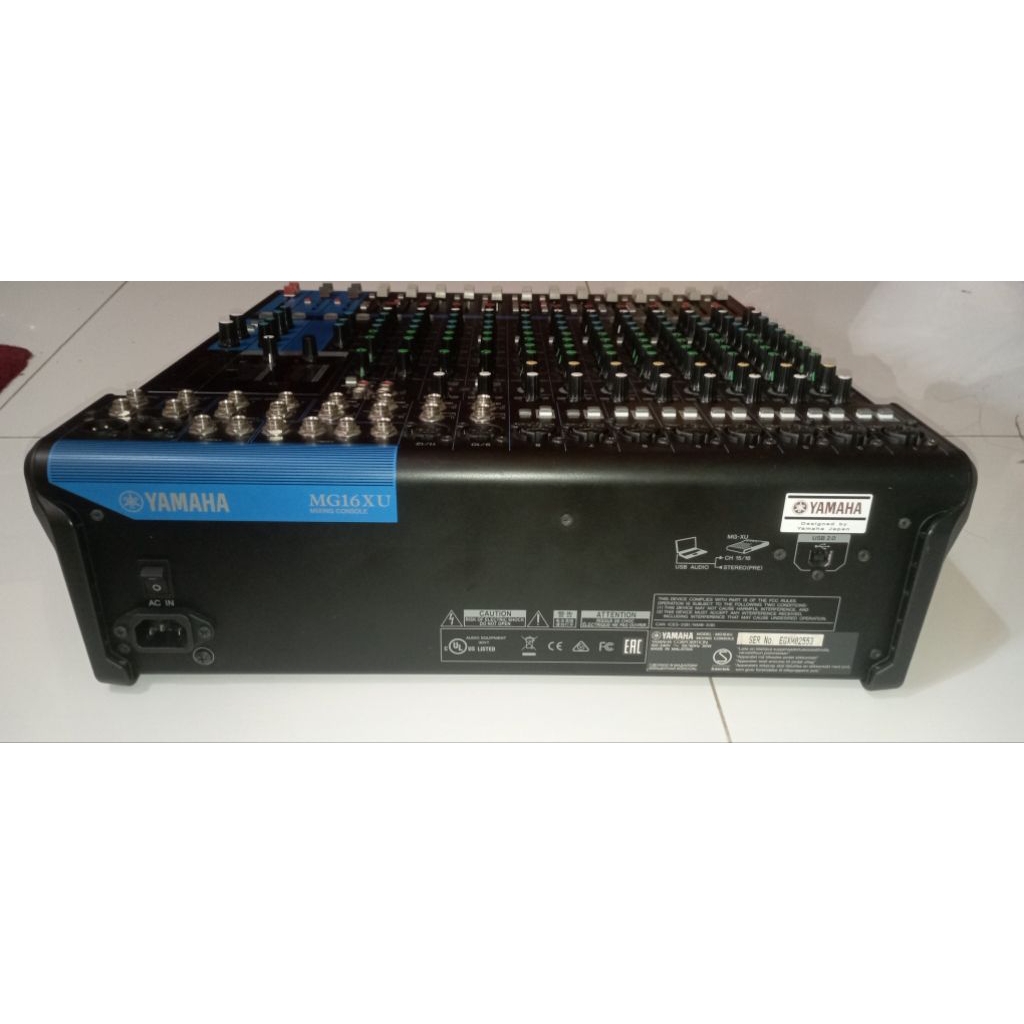 MIXER YAMAHA MG16XU ORIGINAL bekas Mulus like new include briket dan kabel ACcord