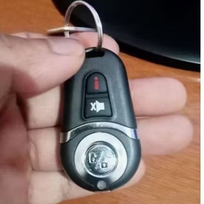 casing cover remote avanza lama