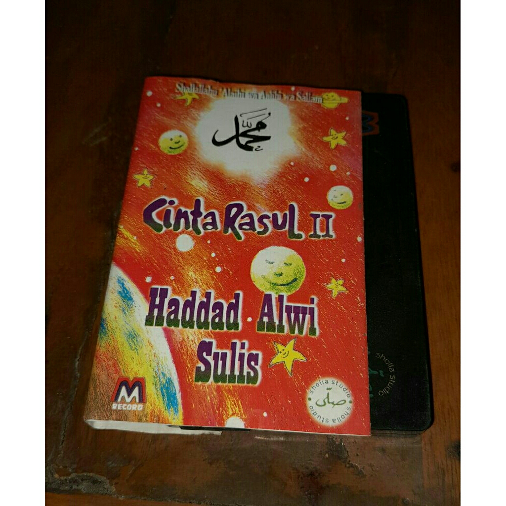 Kaset pita Haddad Alwi cinta Rasul