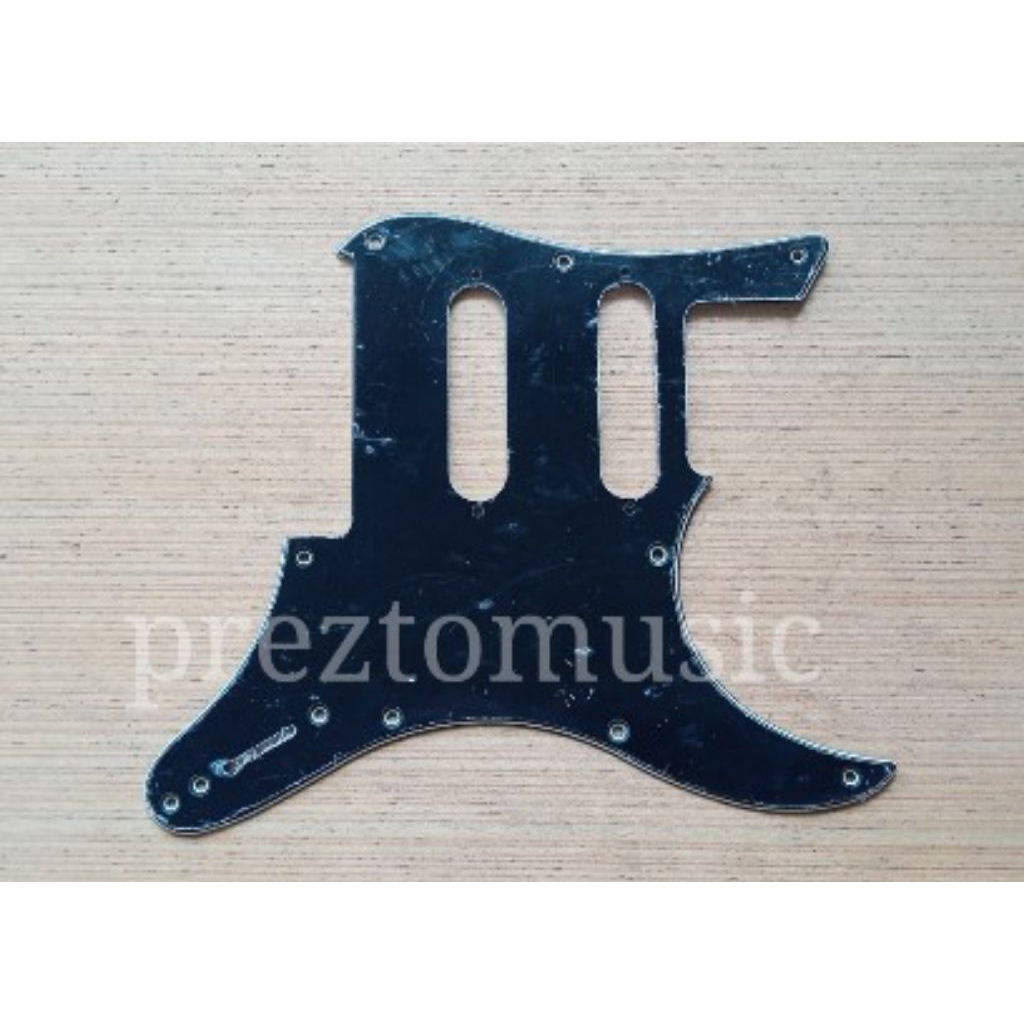 pickguard gitar Yamaha SS hitam