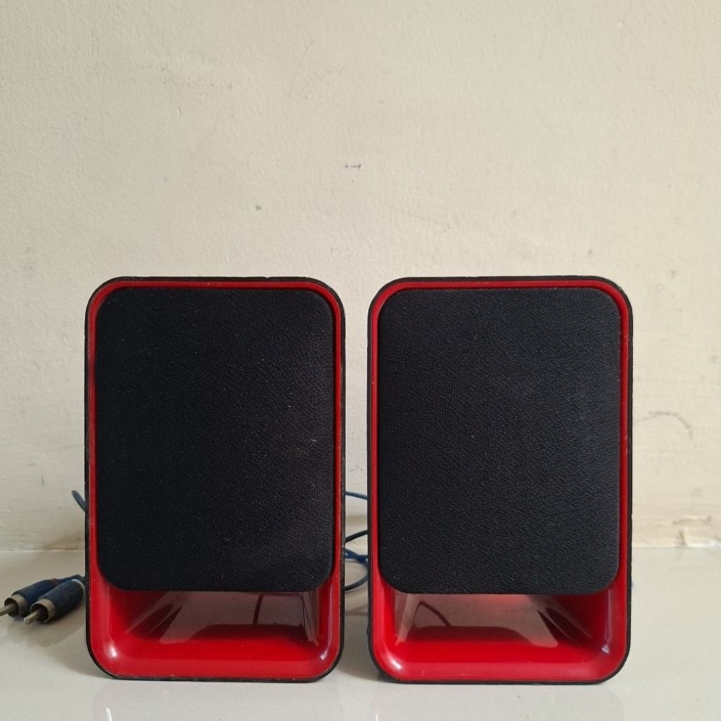 Speaker satelite jack rca