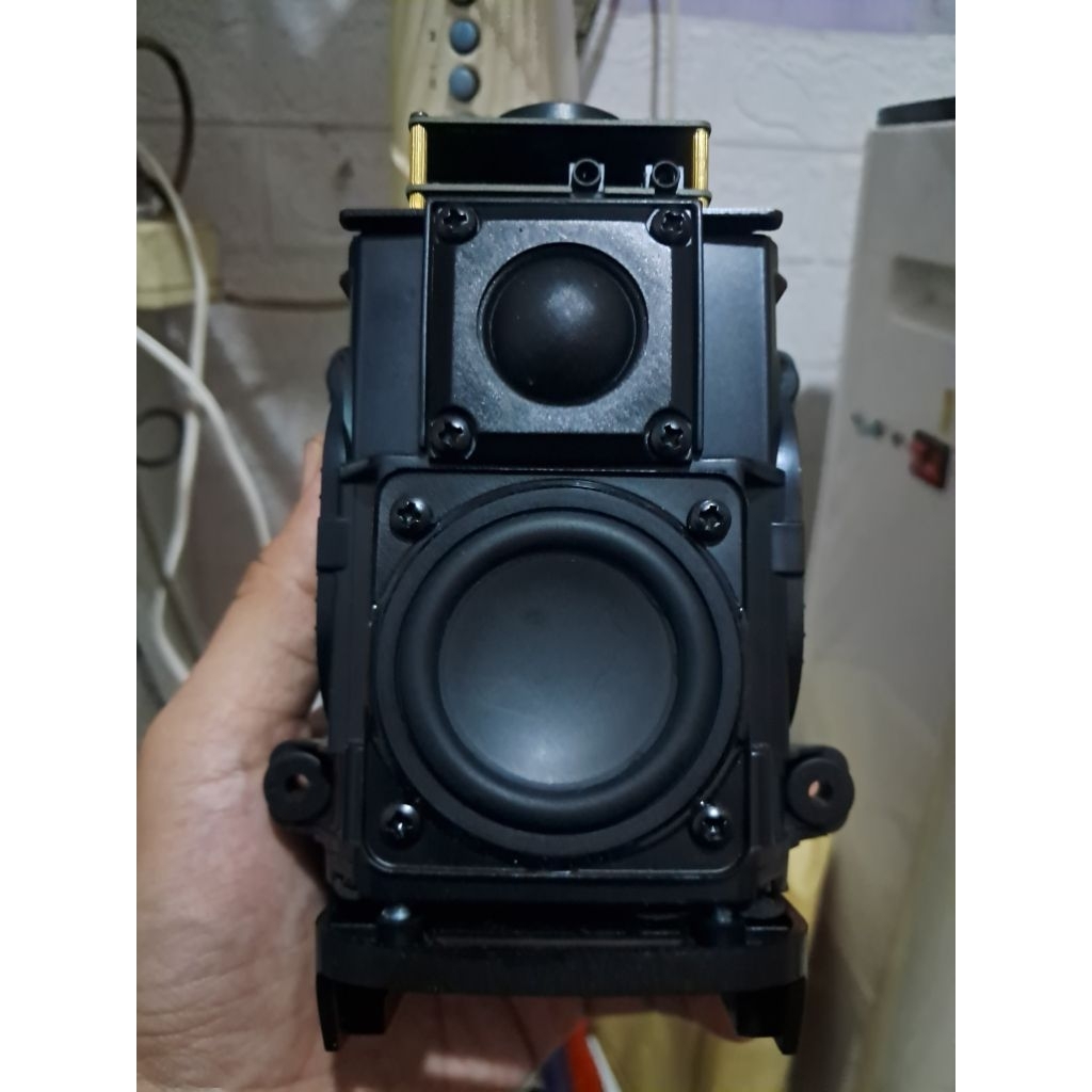 speaker harman kardon dan power bluetooth