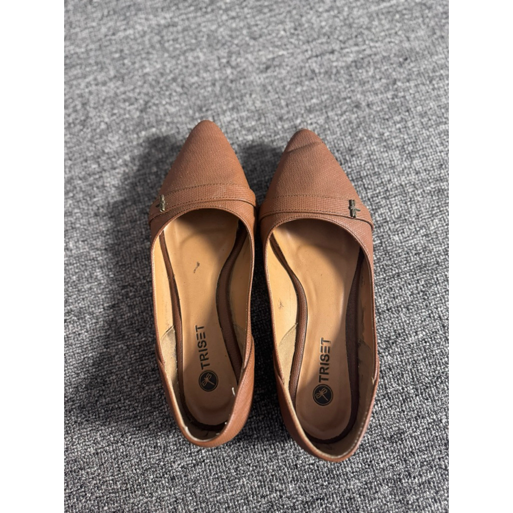 PRELOVED SEPATU TRISET SIZE 36 (23cm)