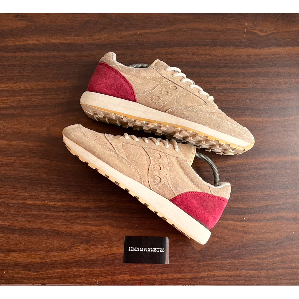 Sepatu Saucony Jazz