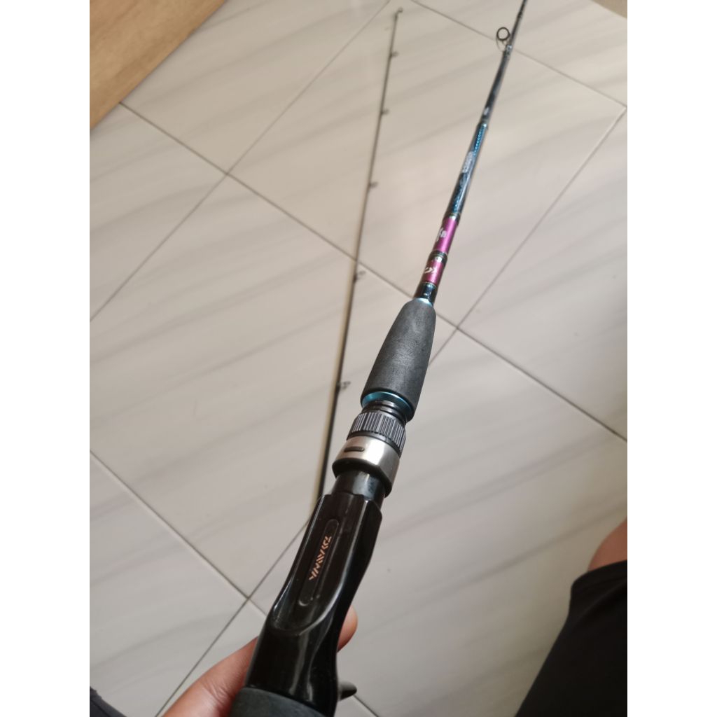 joran BC daiwa Harier 17 lb 180 cm
